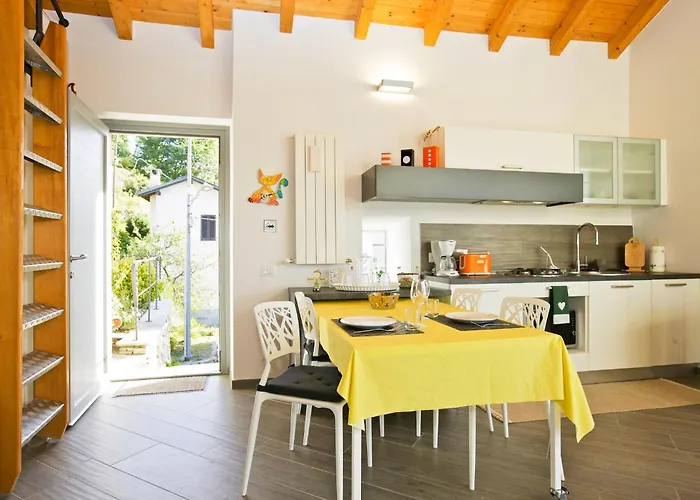 Casa de Férias Casa Lumaca Cannero Riviera